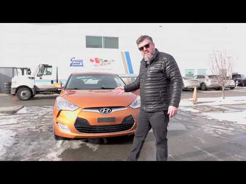 2012-hyundai-veloster-walk-around