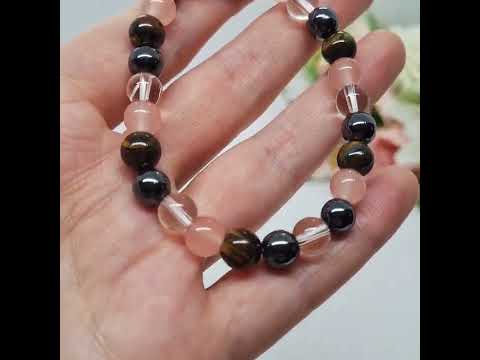 Браслет натуральний камінь гематит, тигрове око, рожевий кварц та кришталь, видео 1
