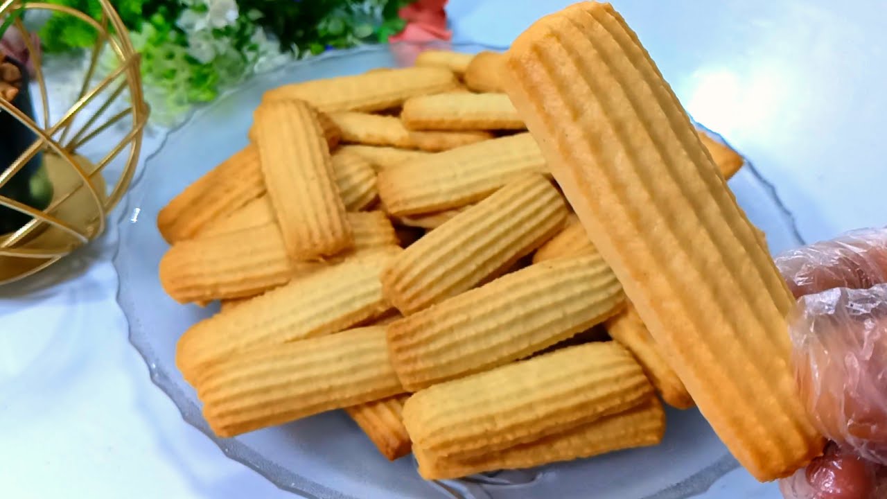 بسكوت الخلاط السريع❗هتعمليه بدون بيض او سمن او زبده او حليب❗بسكوت مقرمش اقتصادي وبطعم اخر لذاااذه