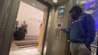 Awesome & Fast Glass Otis Series M2 Traction Elevators @The Atlanta Marriott Marquis