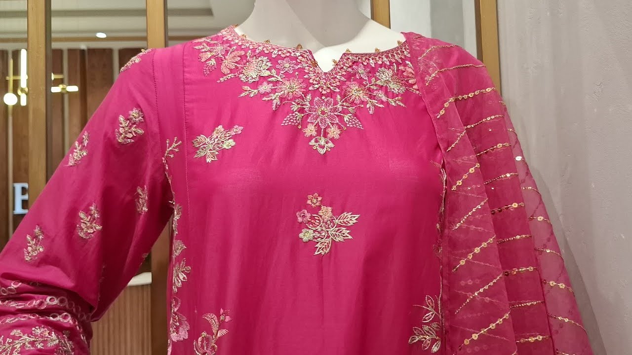 Batik Sale 30% Flat OFF End OFF Season ❤️😍 Batik Summer Sale Today 💗