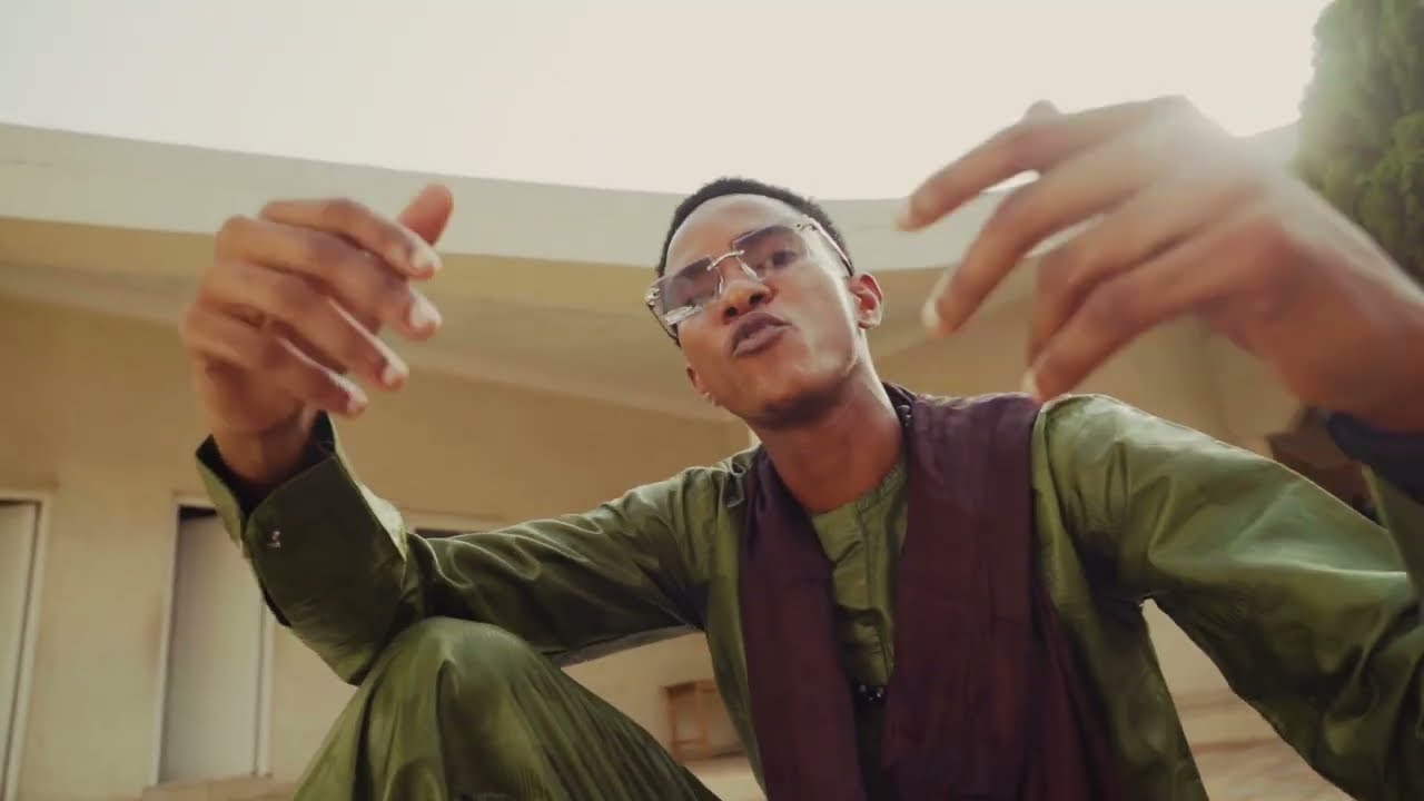 7DIK - ANTITHÈSE (Clip Officiel)