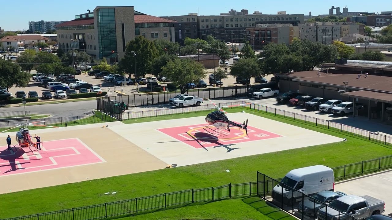 Air Evac LifeTeam landing at Texas Health Harris ER