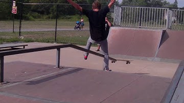 bs boardslide gone wrong