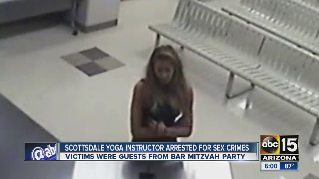 Police Woman exposes self to boys at bar mitzvah party