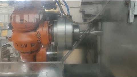 KUKA KR15-2 refurbished by #aragonrobotics
