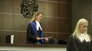 Courtroom Etiquette: What to do in Court (Tips and Information)