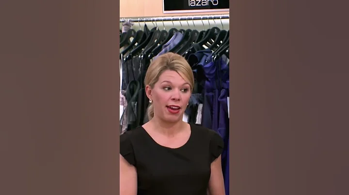 "RUDE!" Mother Laughs At Bridesmaid’s Dress Being Too Small #sayyestothedressbridesmaids #shorts