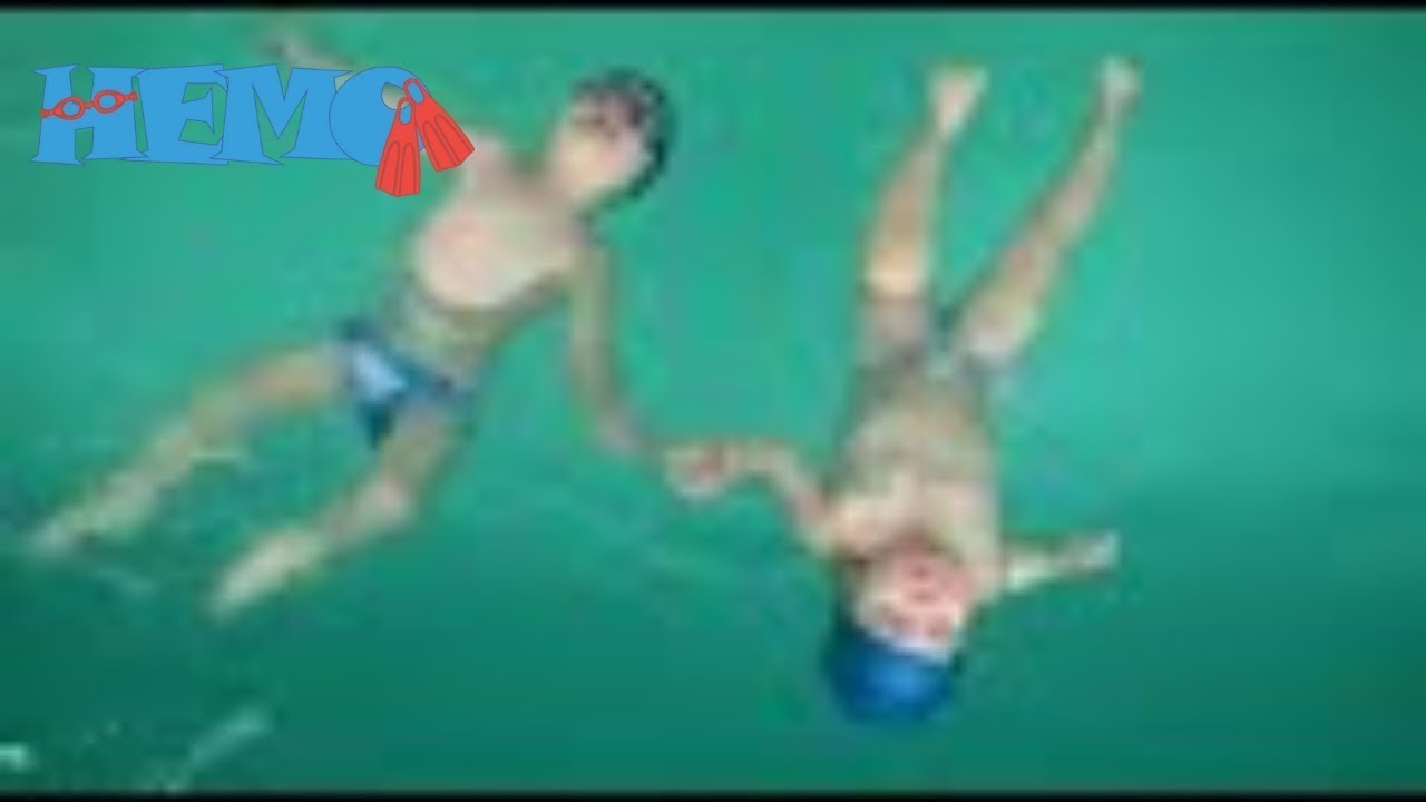 ⁣Плавание в бассейне. Baby swim