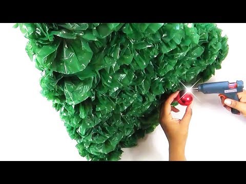 Video: Christmas Tree Made Of Scrap Materials And Objects: 8 Simple Ideas