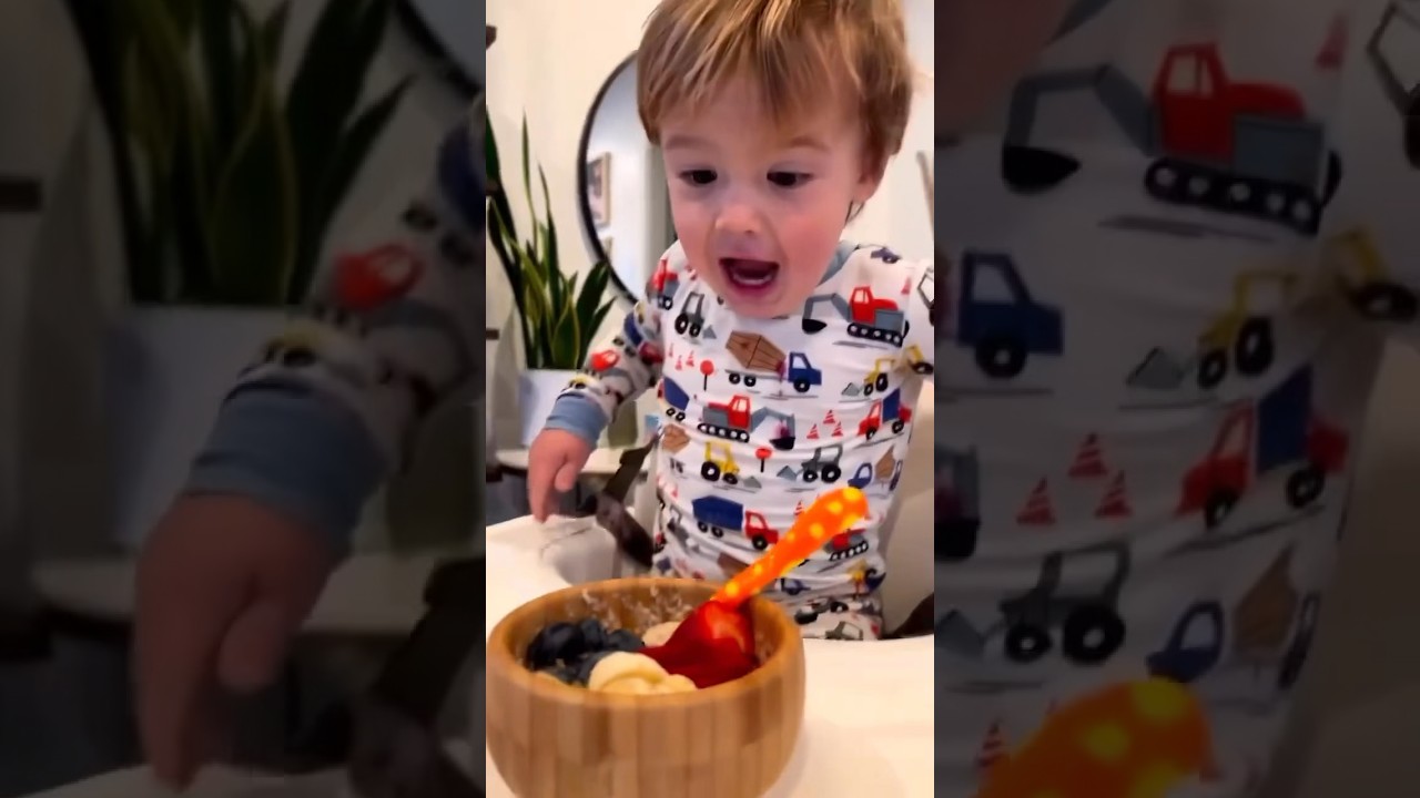 Holle Organic Whole Grain cereal is a fueling breakfast for those kids that jump, run and climb!💪🏼