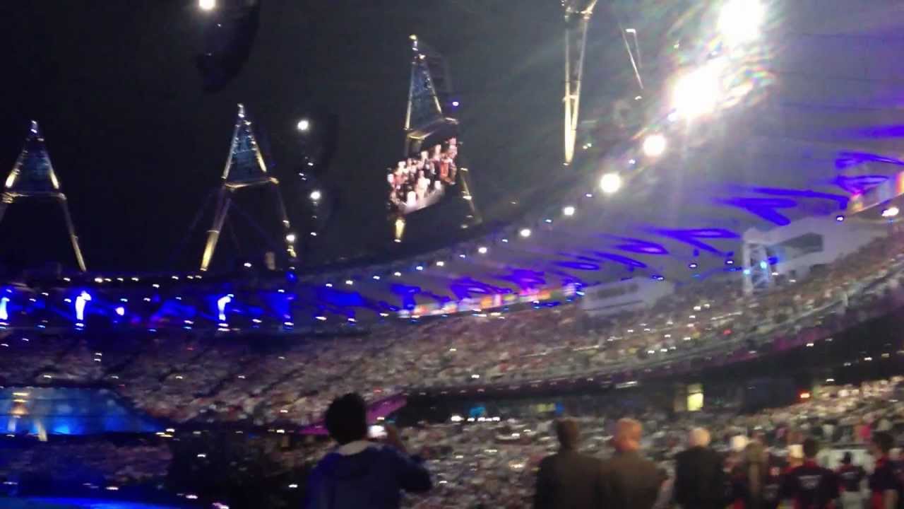 London 2012 Olympics Opening Ceremony James Bond & The Queen YouTube
