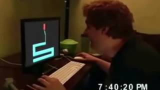 مقلب مرعب - أقوى ردة فعل على لعبة المتاهة المرعبة هههههههههه screenshot 2