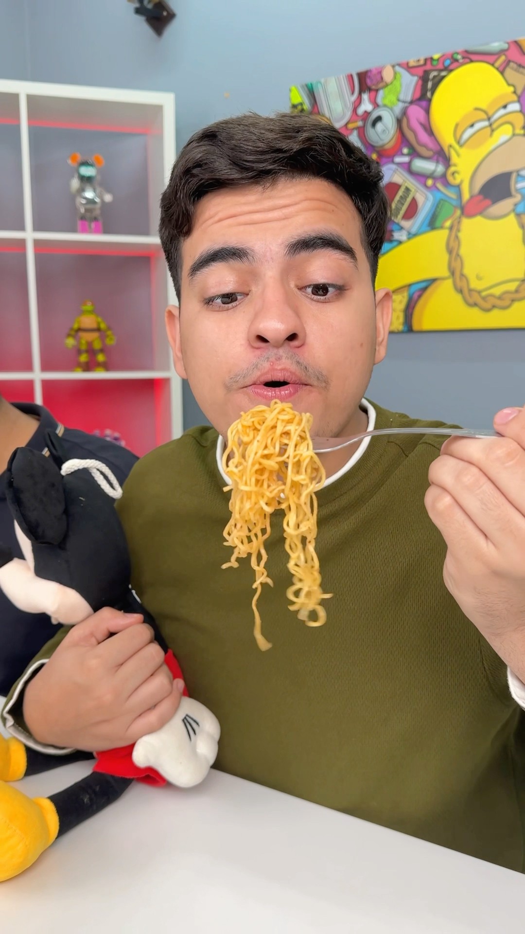 How not to eat NOODLES infront of your SIBLINGS? ?❤️? #shorts