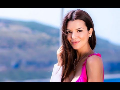 Νικολέττα Ράλλη :