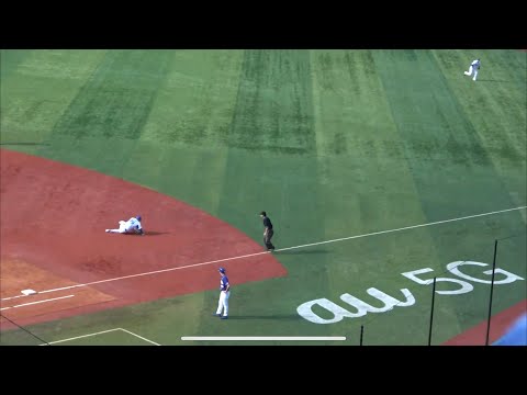ソトの激アツファインプレー 横浜DeNAベイスターズ