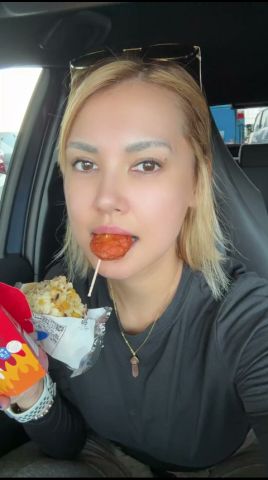 Let’s eat ♡ #mariaozawaofficial #mukbang #japan #ドライブ #tiktok
