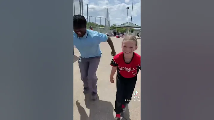 NBA Youngboy - Right Foot Creep - Umpire Griddy with softball players and BackFlip (BlueLou)