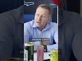 Danko vraví o krvi v očiach a perlivom víne. Výsledky kontroly na letisku utajujú