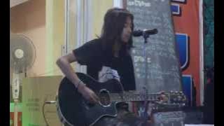 Fiersa Besari - Hidup 'Kan Baik-Baik Saja (Live at Patrick Ice Cream, Makassar)
