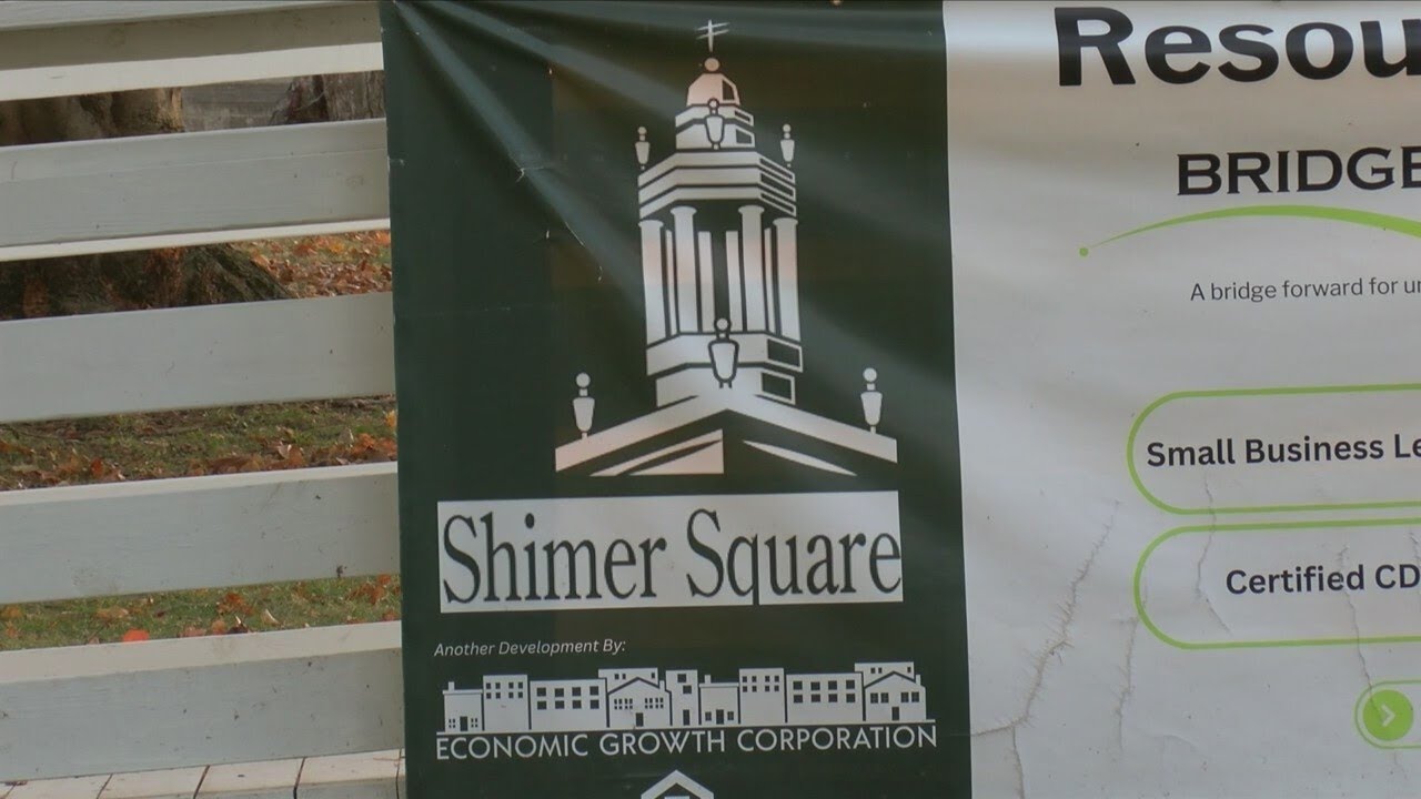 Shimer Square, Mount Carroll, celebrates grand opening - YouTube