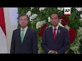 Indonesian president meets SKorean counterpart