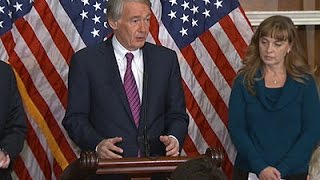 Senators Push National Recall of Takata Airbags