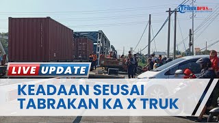 Download Mp3 Truk Tronton yang Tersambar Kereta Api Brantas di Semarang Dievakuasi, Jalur Sudah Bisa Dilewati Gudang lagu Download Mp3 Truk Tronton yang Tersambar Kereta Api Brantas di Semarang Dievakuasi, Jalur Sudah Bisa Dilewati