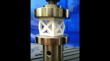 Lattice Structure Compression Test - 3D Printing Course