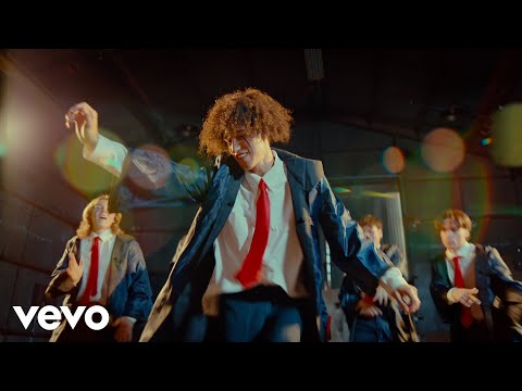Bling-Bang-Bang-Born (Official Music Video)