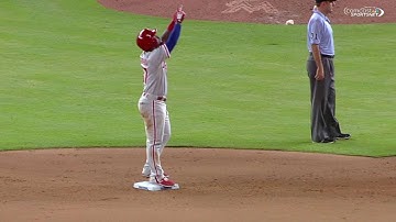 PHI@MIA: Herrera doubles in Hernandez in the 7th