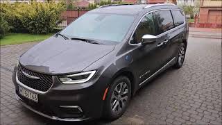 Chrysler Pacifica PINACLE HYBRID 2022 rok