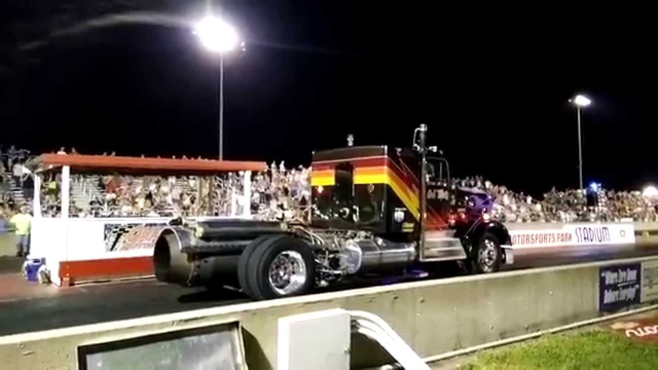 Bob Motz Jet Kenworth Truck in HD! Perfect sound. You'd have to be