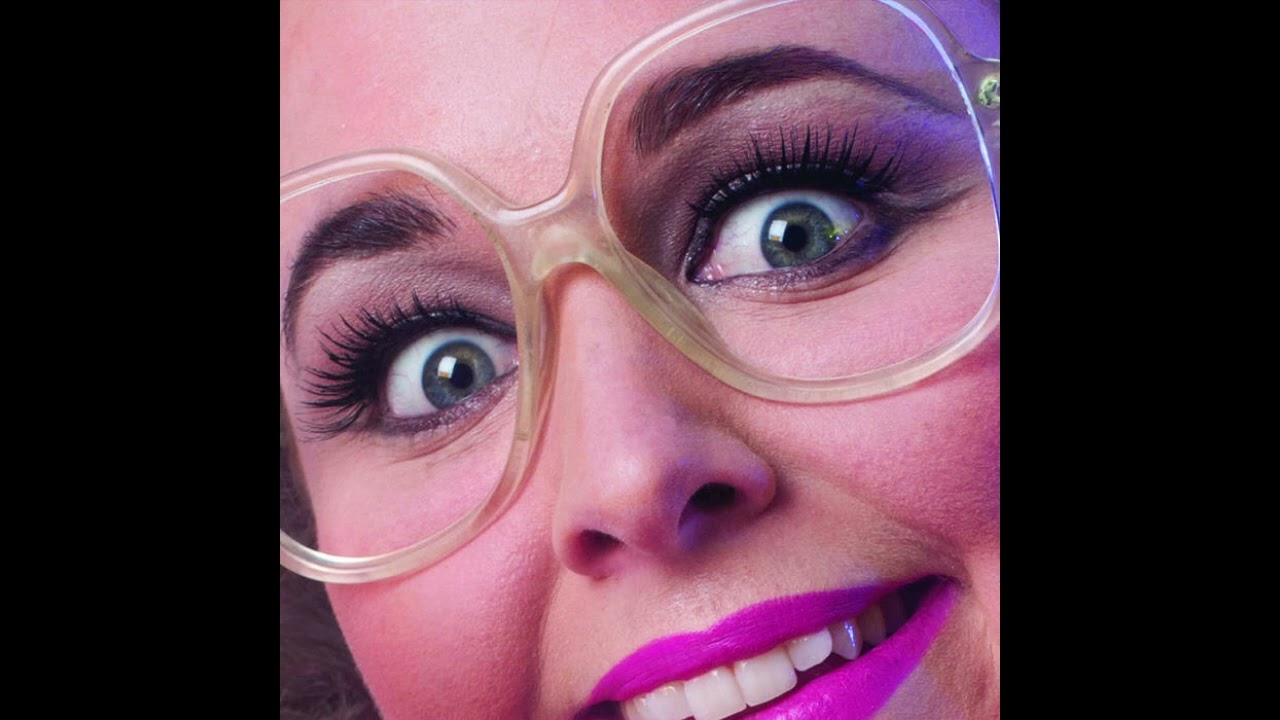 Leslie Hall - Running Man (Hidden Track from "Destination Friendship")