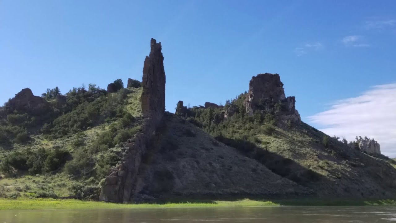 Relaxing paddle on the Upper Missouri River