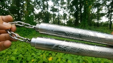 Cận cảnh Côn nhị khúc Inox chạm rồng lắp thành Đoản côn 60 cm