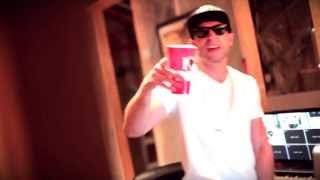 Greedy Previews 1st Single HOTLINE