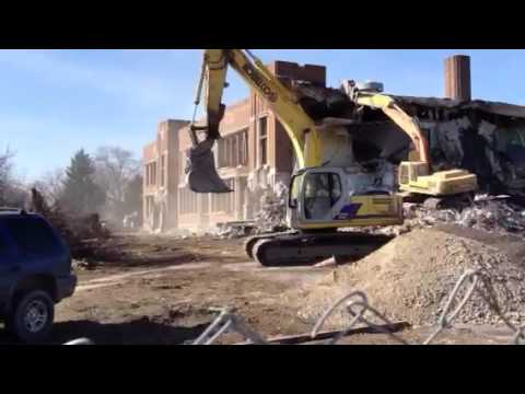 Tearing down DeVeaux Elementary School