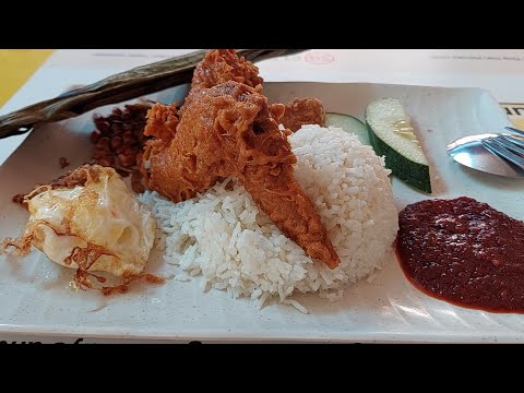 Adam Food Centre. Selera Rasa. There is always a long queue for this Nasi Lemak