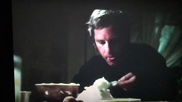 That mash potato scene from Close Encounters of the Third Kind 🤣 | Eavesdroppin