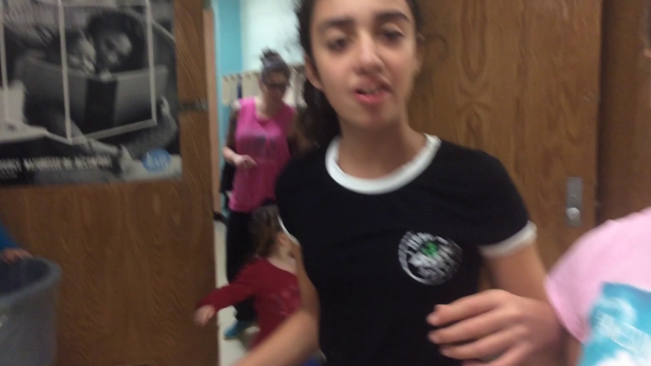 Cache cache dans l'ecole - YouTube