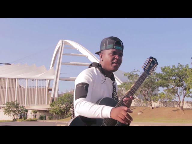 Inkos'yamagcokama - Asenzele Bona (Official Music Video) class=