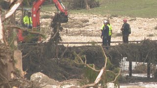 Volunteers rally in Kerrville to aid flood victims, showing resilience in face of disaster