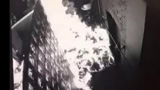 Police search for man who set Brooklyn bar on fire