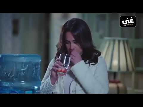 انا كتير انا الف حاجه علي بعضها حالات واتس حزينه