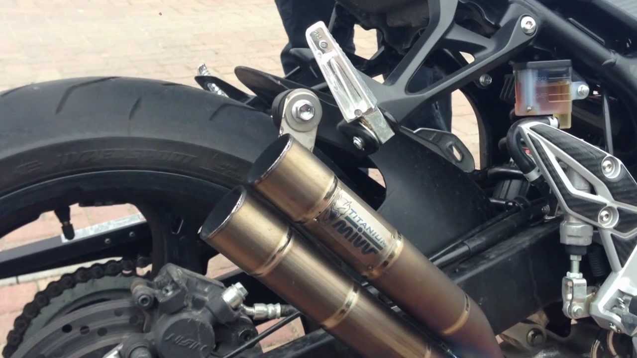 Suzuki GSR 750 with MIVV Titanium Double Gun Exhaust Incredible Sound