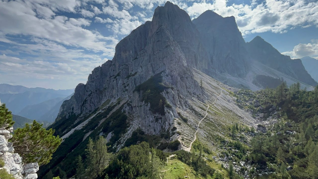 "Exploring the Stunning Slemenova Špica and Zadnje Robičje: A Hiking Adventure in the Julian Alps"