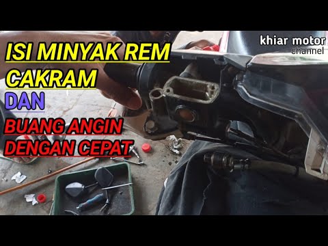 Video: Apakah Anda memompa rem setelah menambahkan minyak rem?