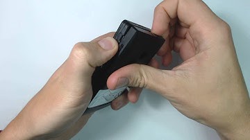 How to remove the battery cover on Microsoft Lumia 435