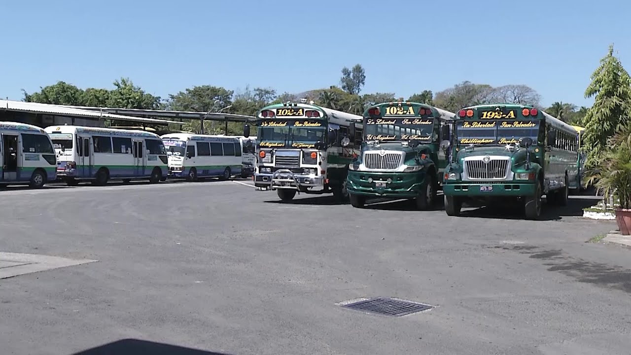 Ruta 102 en paro de labores por amenazas de grupos delincuenciales.